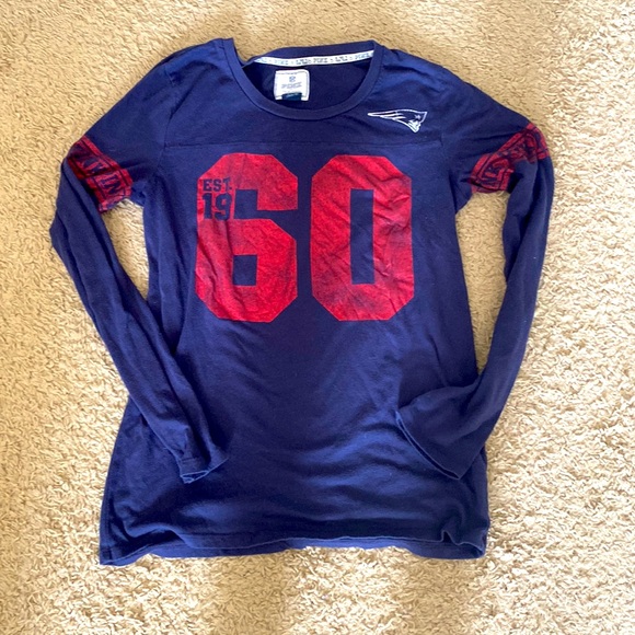Pink New England Patriots long sleeve shirt limited edition size large - Picture 1 of 5